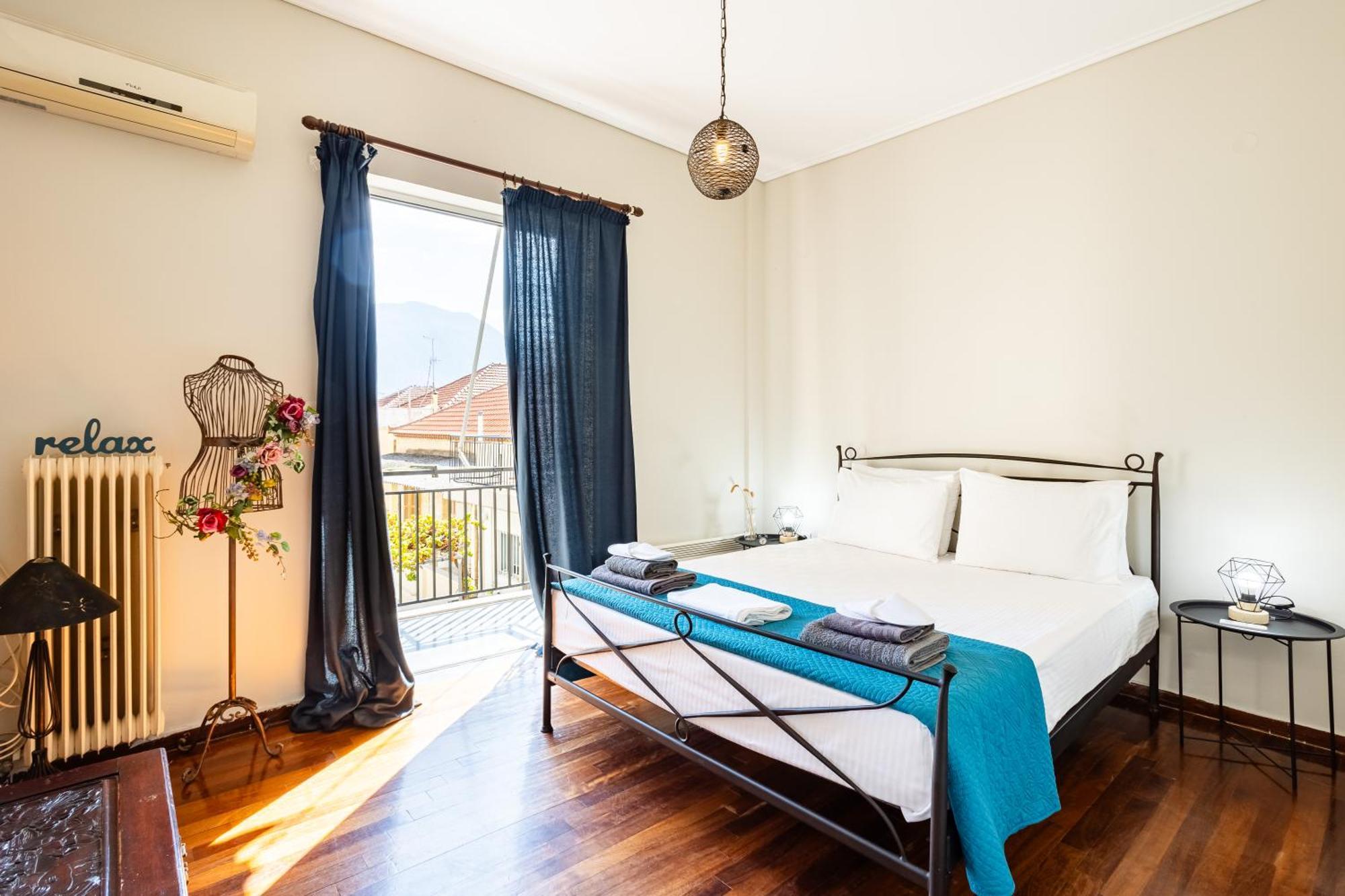 Vicky'S Cozy Nest, Your Home By The Sea Kalamata Extérieur photo