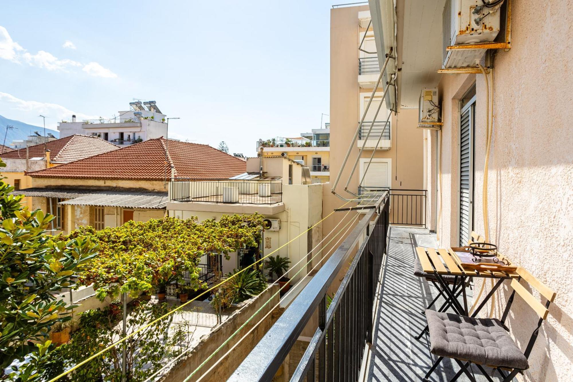 Vicky'S Cozy Nest, Your Home By The Sea Kalamata Extérieur photo